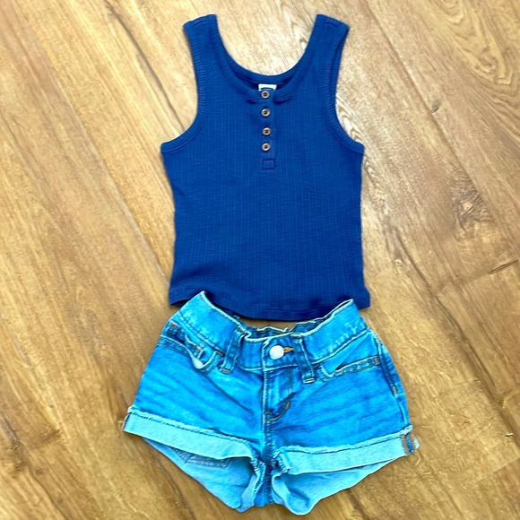 Old Navy Youth size 6 Navy tank top and denim shorts outfit - Picture 1 of 1